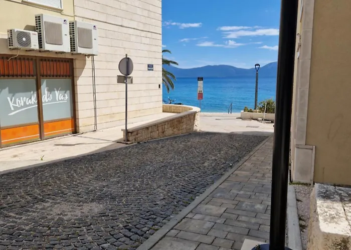 Studio Apartman Zana